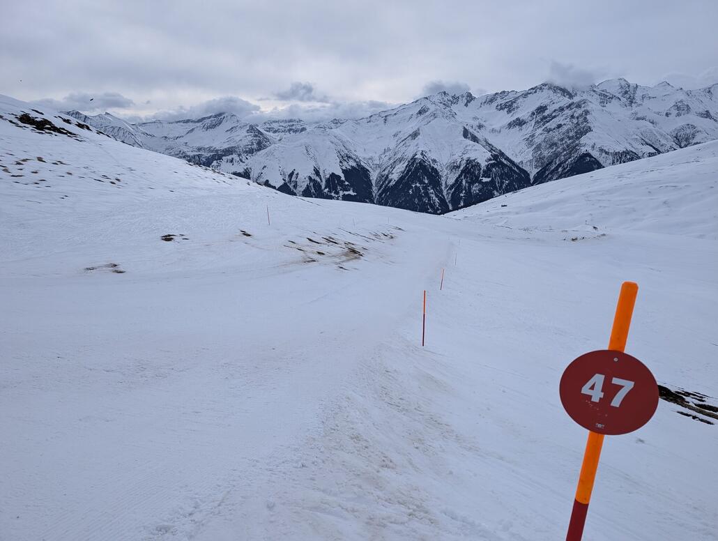 47. Let's go! Menschenleer.