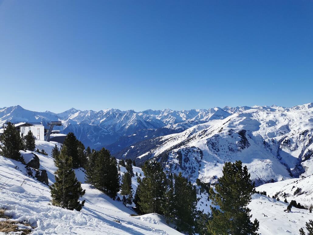 4. JA. Die ganze Woche bleibt das Wetter so. GEIL.