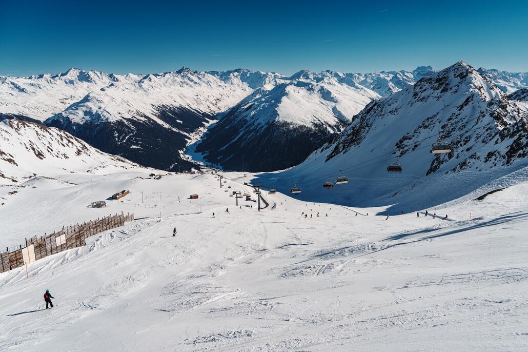 Schöne breite Piste an der Rapidbahn, leider schon abgefahren.