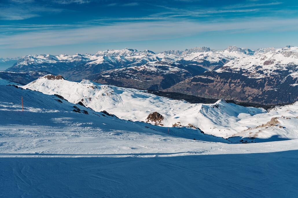 Schöne Aussichten auf der letzten Talabfahrt nach Klosters.