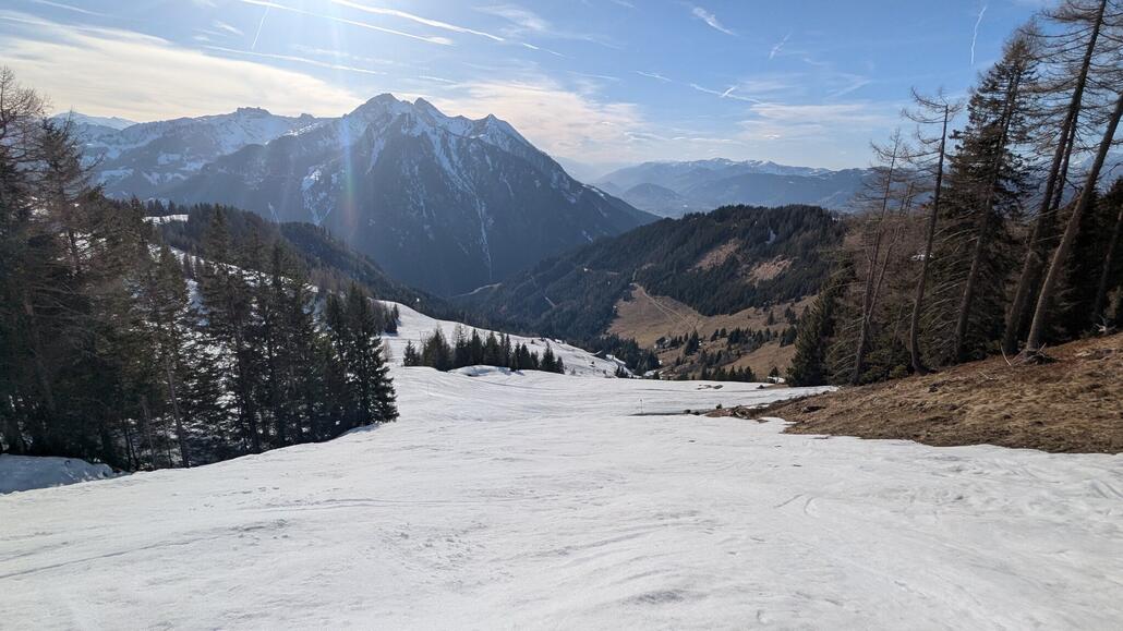 Sogar eine zweite Fahrt geht sich noch aus, dieses Mal die Skiroute