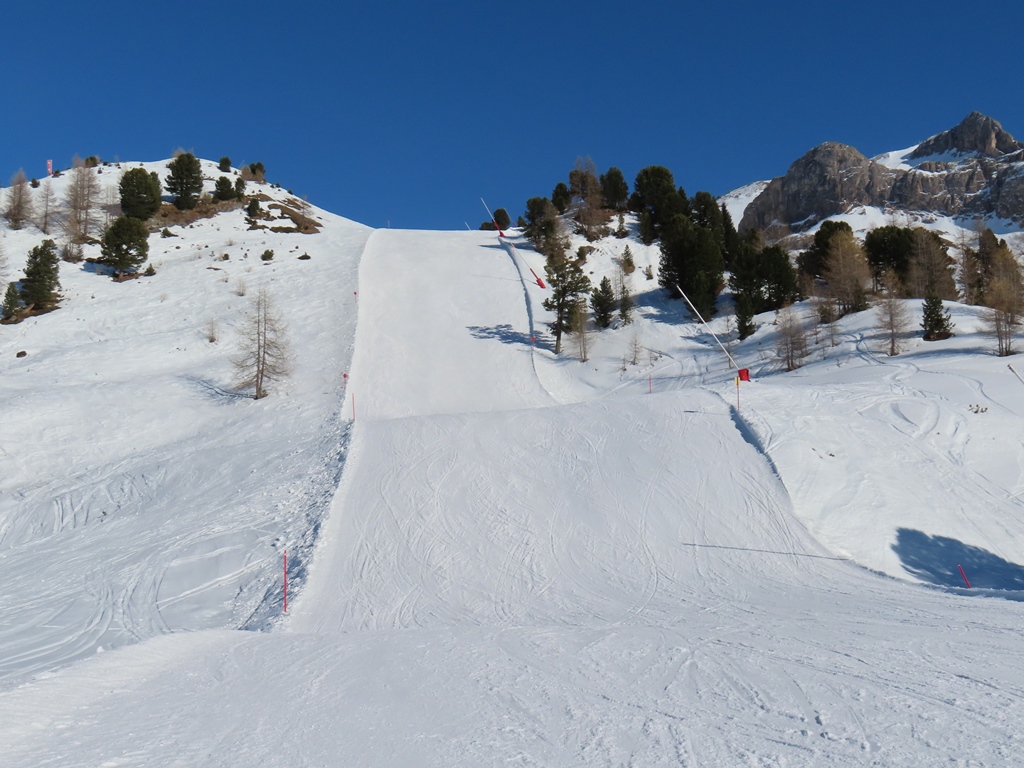 Piste 2a an der Nachtweidebahn. Die verschiedenen Pistenvarianten an dieser Bahn unterhalb der Idalpe werden eher selten befahren und sind daher ein bisschen ein Geheimtipp.