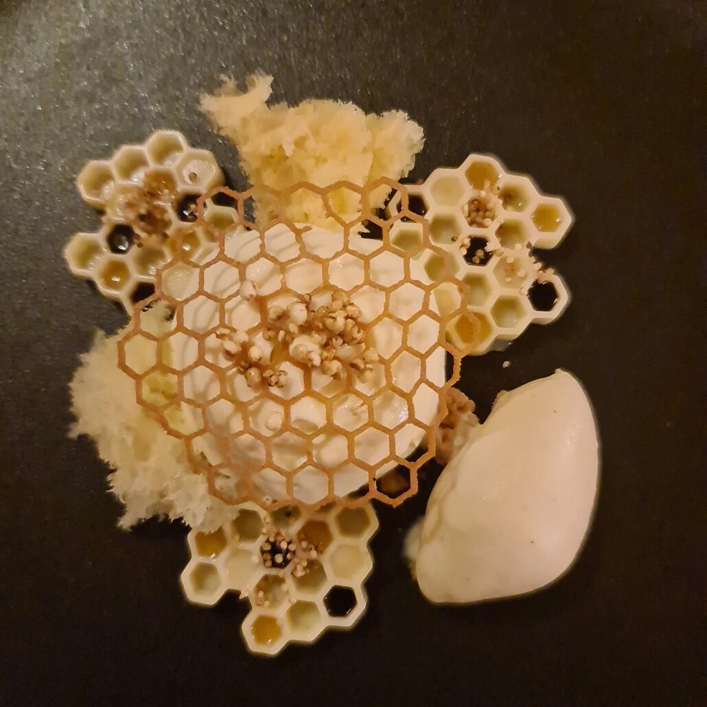 Der Höhepunkt des Tages: Das Dessert im Hotel. Ein Genuss optisch und geschmacklich unglaublich