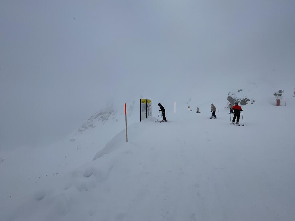 Oben kaum Sicht und viel los für das.