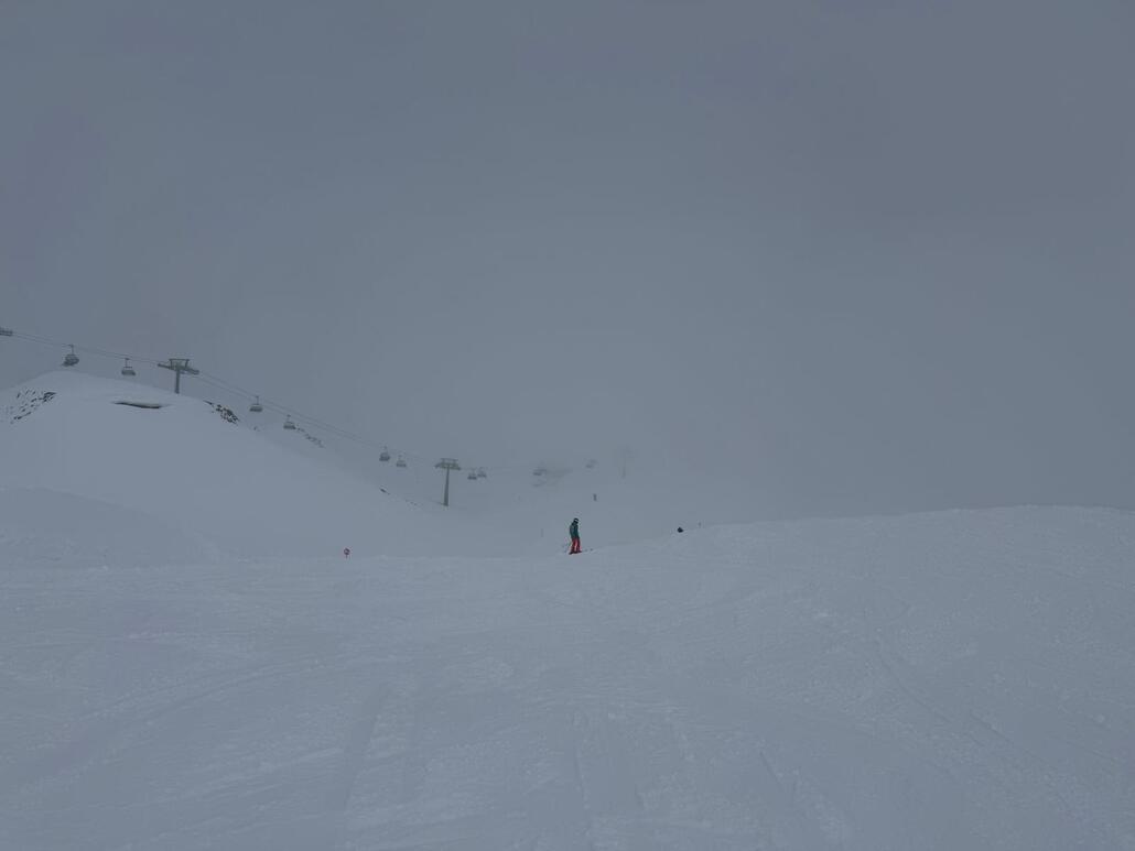 WhatsApp Image 2025-03-16 at 21.53.37 (2).jpeg