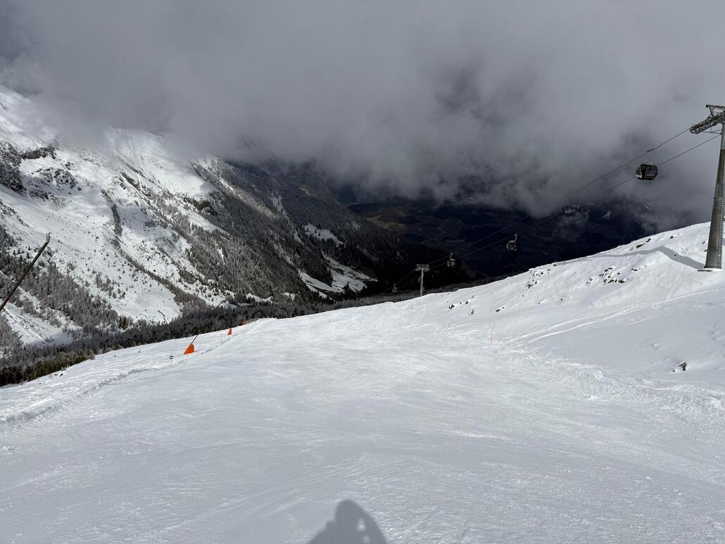 WhatsApp Image 2025-03-17 at 22.25.35 (6).jpeg