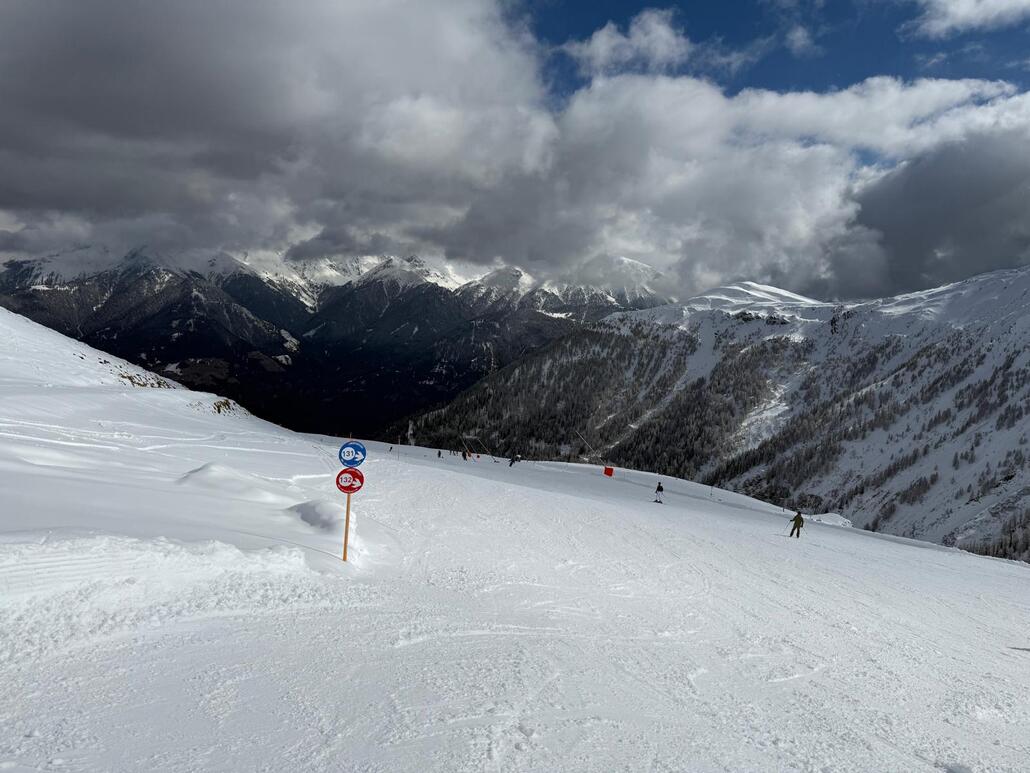 WhatsApp Image 2025-03-17 at 22.50.59.jpeg