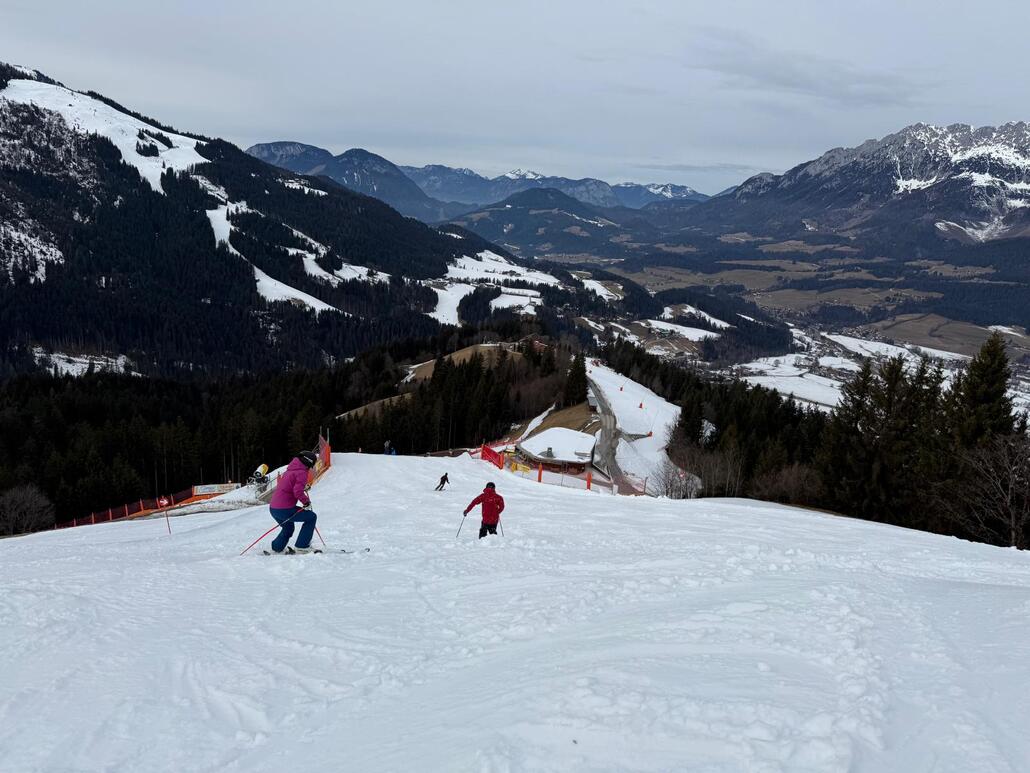 WhatsApp Image 2025-03-18 at 00.10.53 (1).jpeg