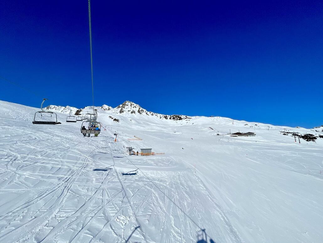 Kaum Andrang, an der Gargellener Köpfe Bahn hielten sich die Pisten am besten