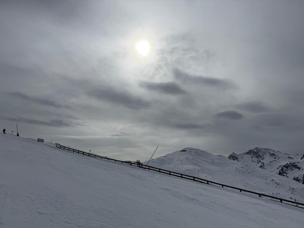 WhatsApp Image 2025-03-21 at 22.33.55 (8).jpeg