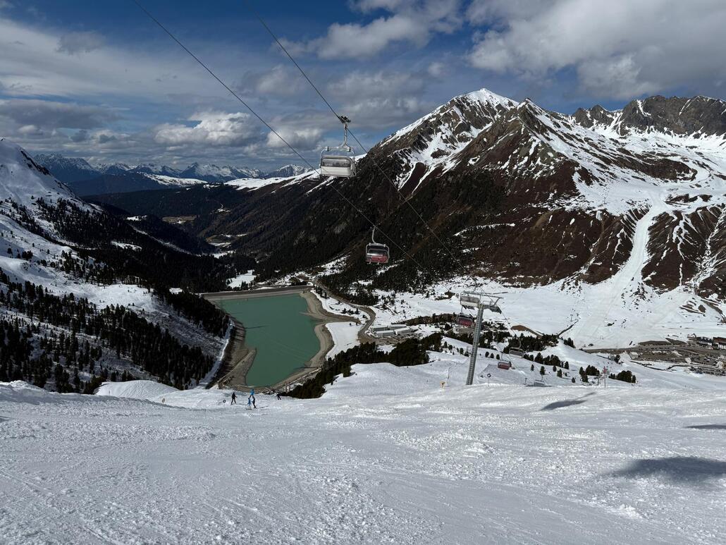 WhatsApp Image 2025-03-23 at 22.07.45 (3).jpeg