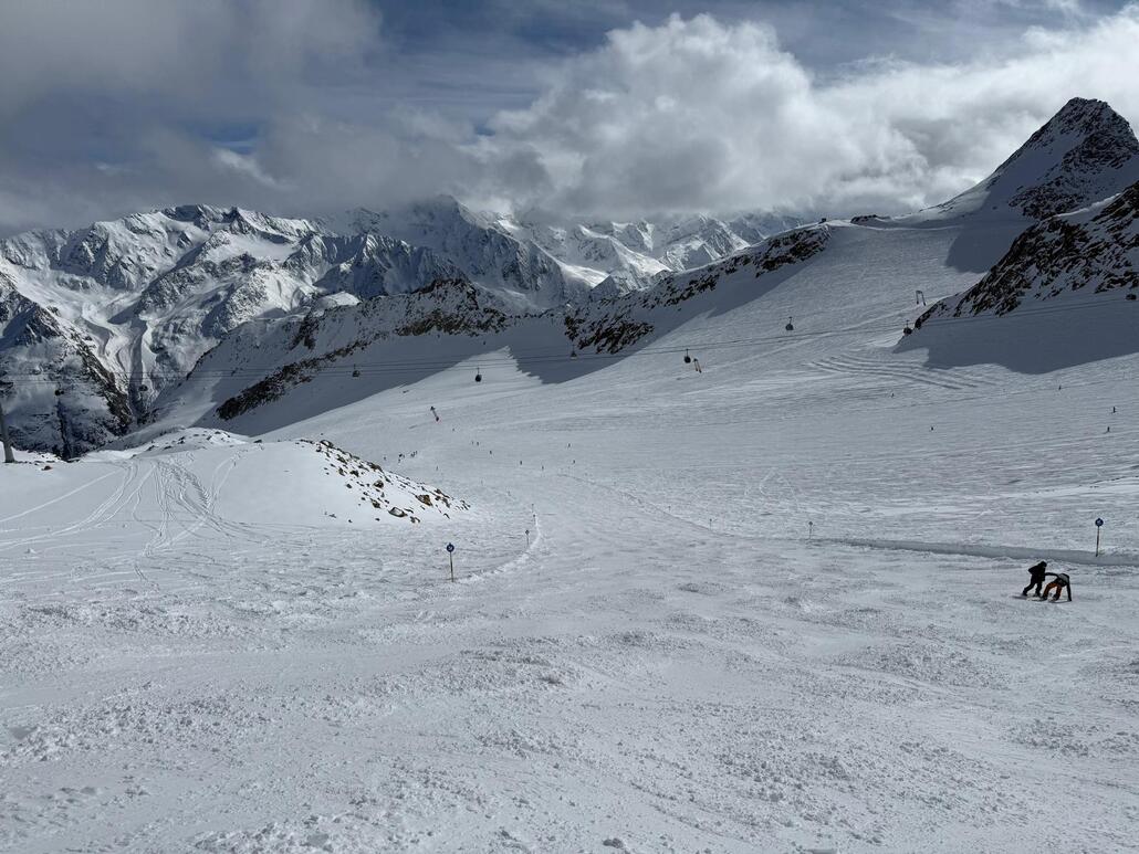 WhatsApp Image 2025-03-23 at 23.24.01 (4).jpeg