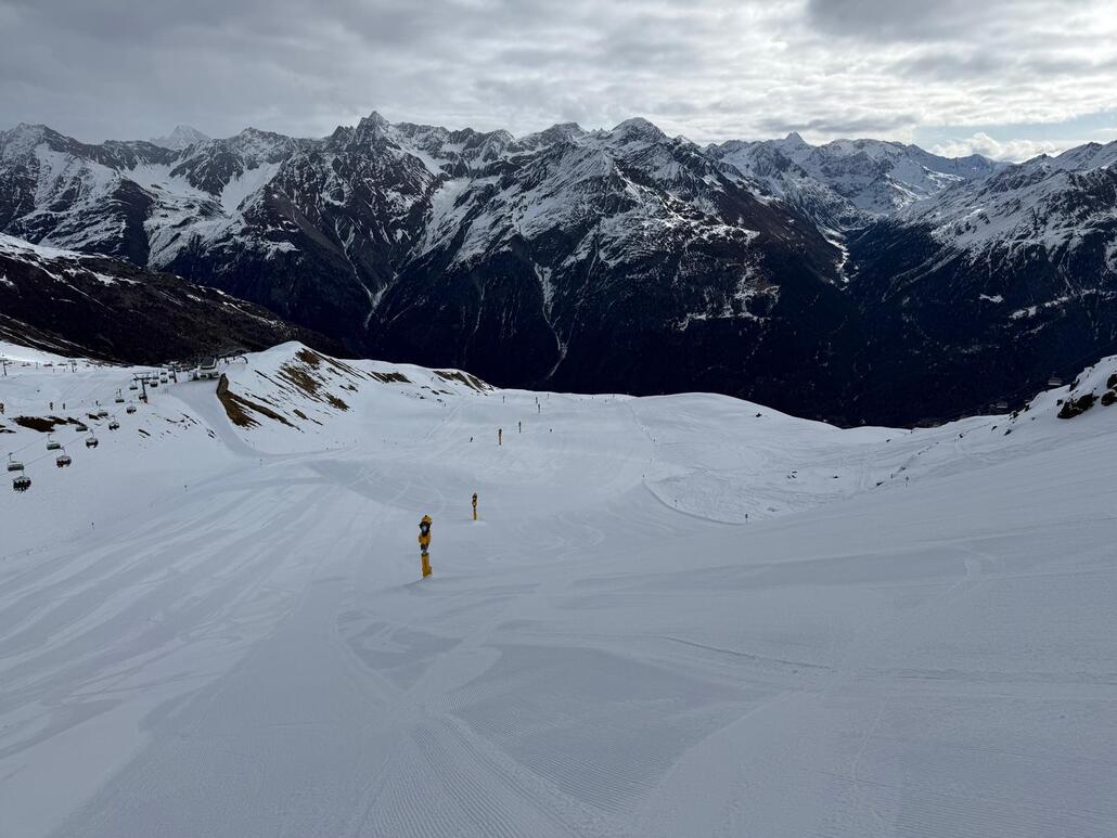 WhatsApp Image 2025-03-24 at 21.56.31 (1).jpeg