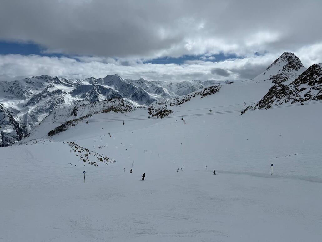 WhatsApp Image 2025-03-24 at 22.49.34.jpeg