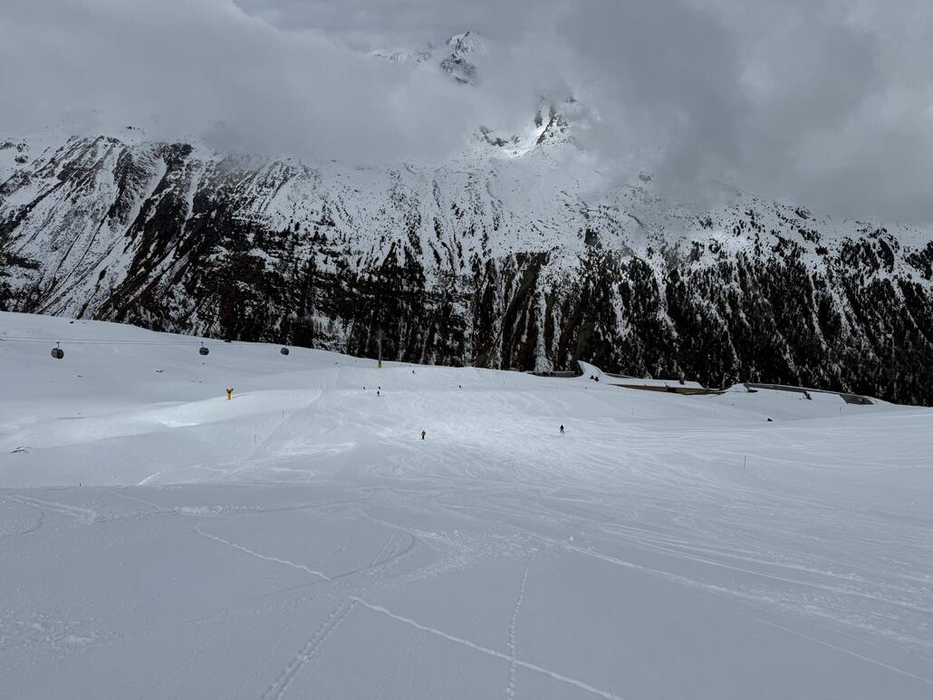 WhatsApp Image 2025-03-25 at 22.05.10 (2).jpeg