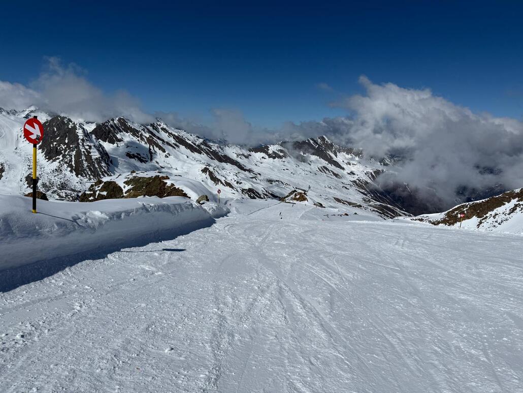 WhatsApp Image 2025-03-27 at 23.54.55.jpeg