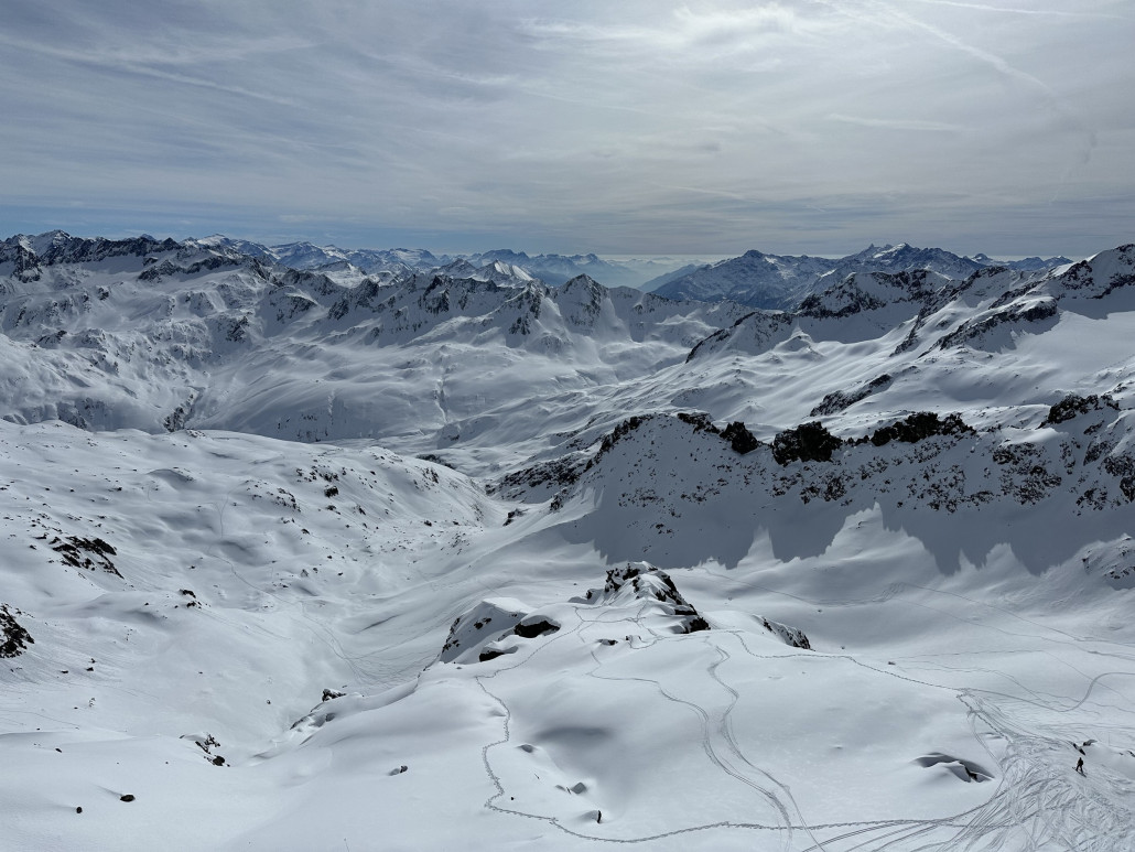 Blick vom Gemsstock nach hinten
