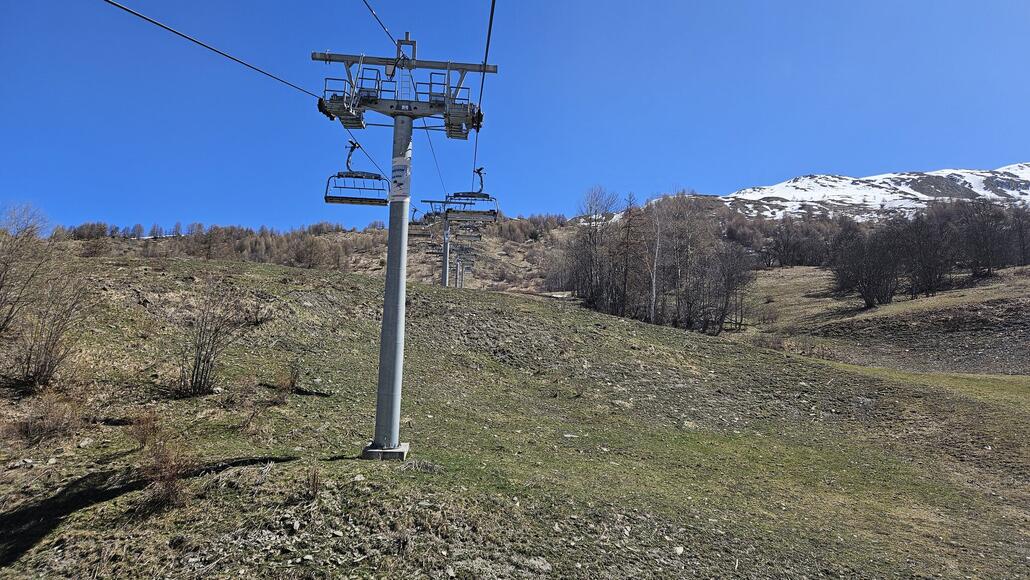 20250408_130955.jpg (884.25 KiB) 1657 mal betrachtet 6 KSB Verneys