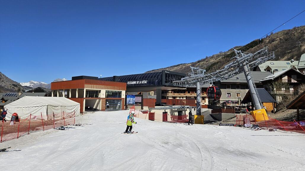 20250408_134907.jpg (536.82 KiB) 1654 mal betrachtet Neue Talstation