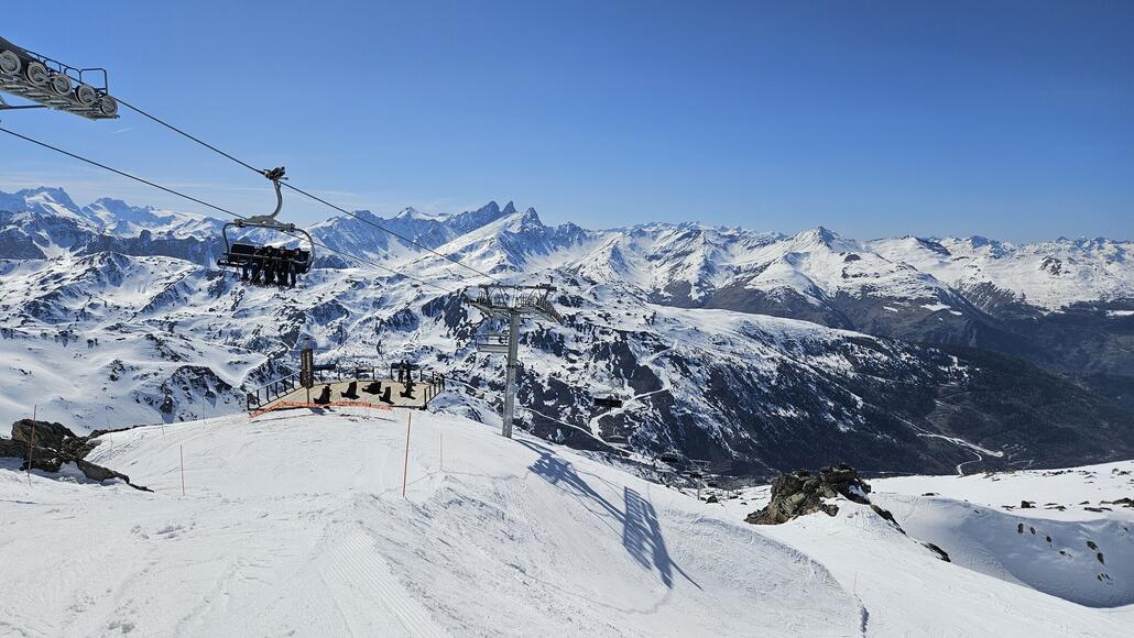 20250408_154958.jpg (618.67 KiB) 1657 mal betrachtet Aussicht Bergstation Sandonière