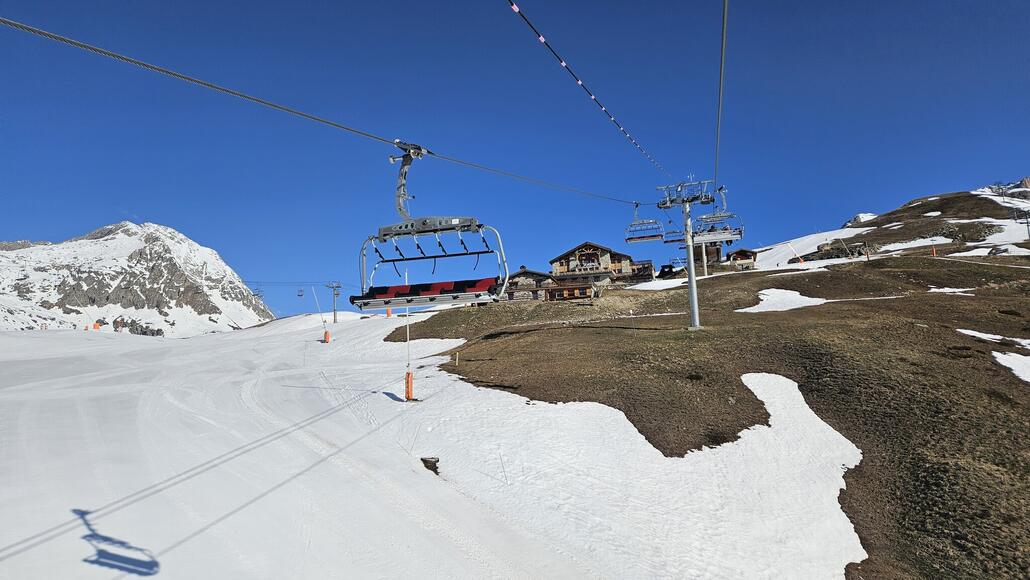 6 KSB Armoise, die Hauptbeschäftigungsanlage