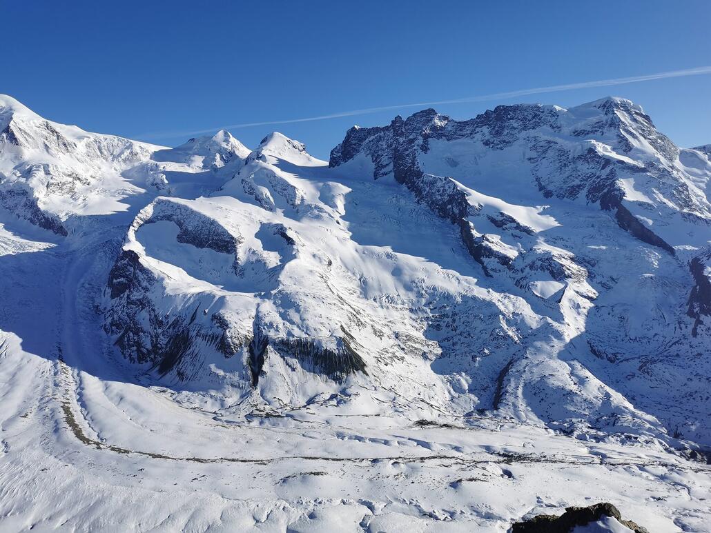 11. Hier gibts noch richtige Gletscher.