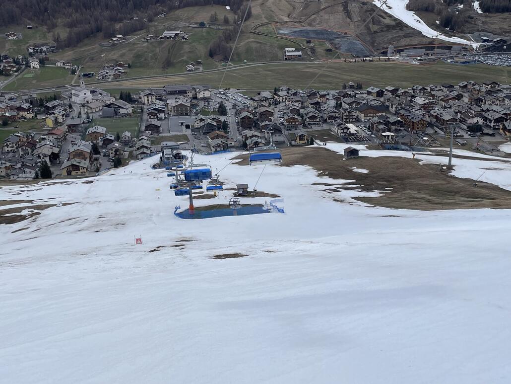 Am Sessel unten wars schon sehr braun