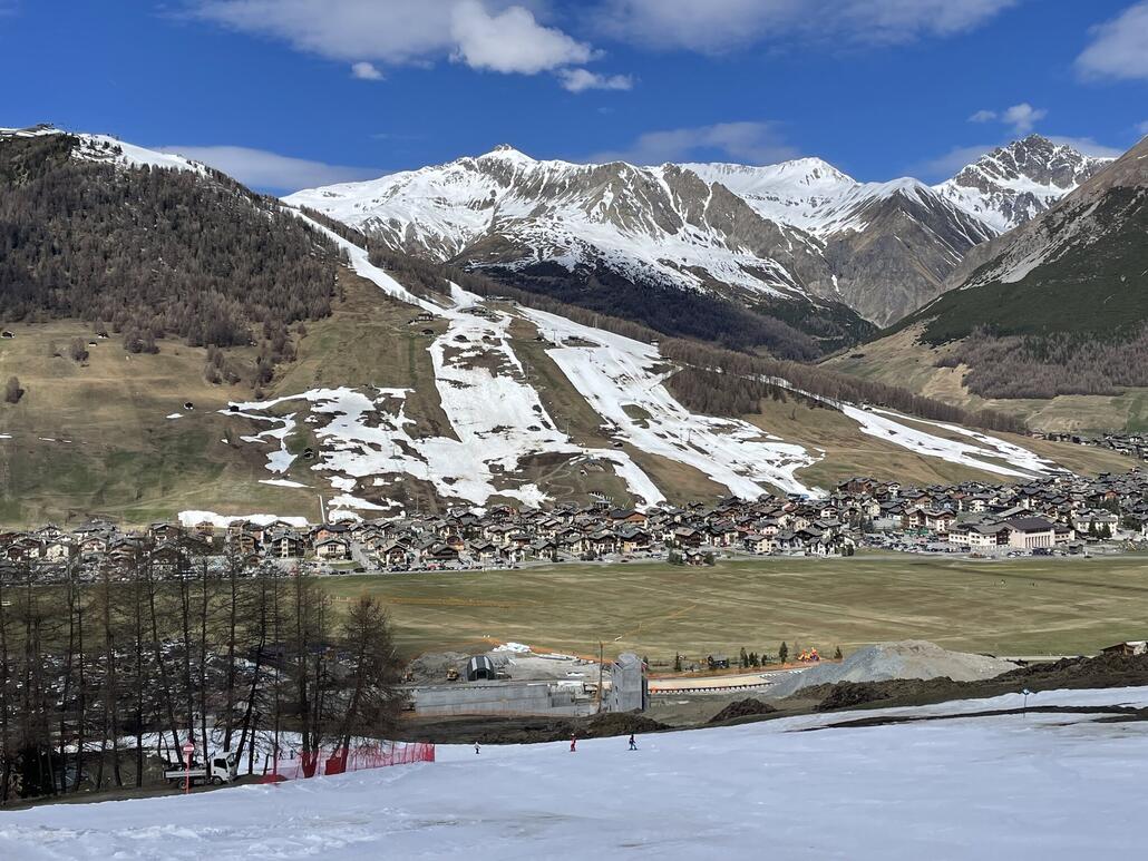 Gegenüber wirds immer übler.