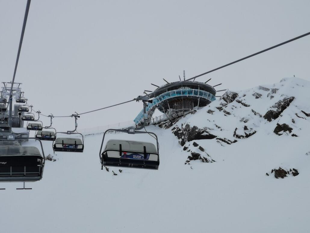 2. Wurmkogel 2 mit Apreskihütte(?)