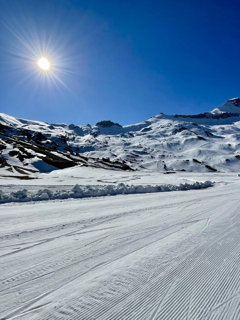 Diese Schneewand ist schon eindrucksvoll.