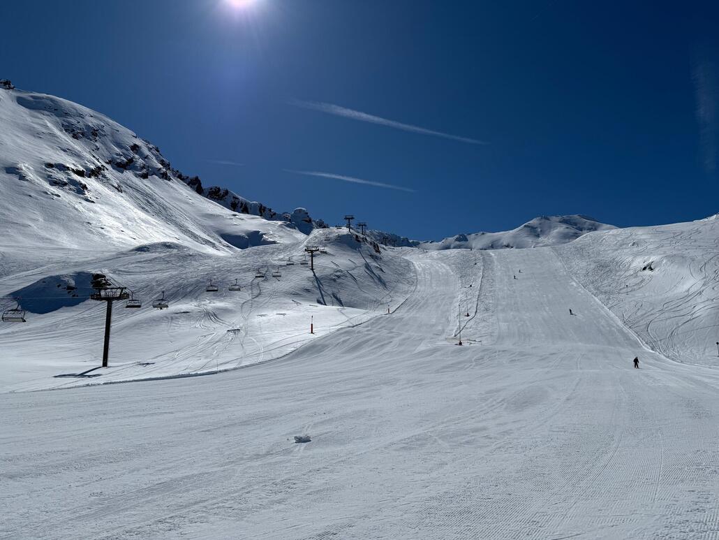 Noch besser wirds am 6-KSB «Glaciers». Weder eisig noch weich, sondern knackig griffig! Traumhaft schön!