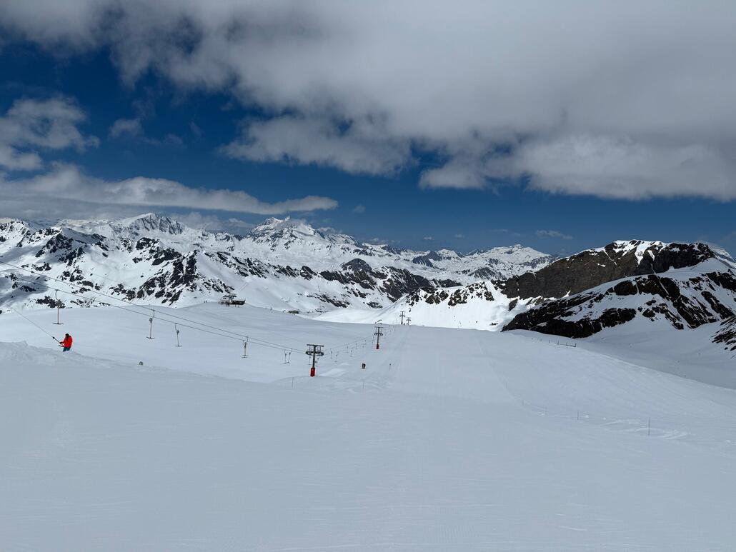 Am 2-SL «Montet» präsentiert sich eine Carvingautobahn.
