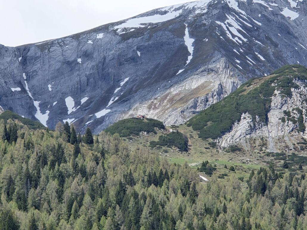Noch ist es ein weiter Weg bis zur Ringelspitzhütte.
