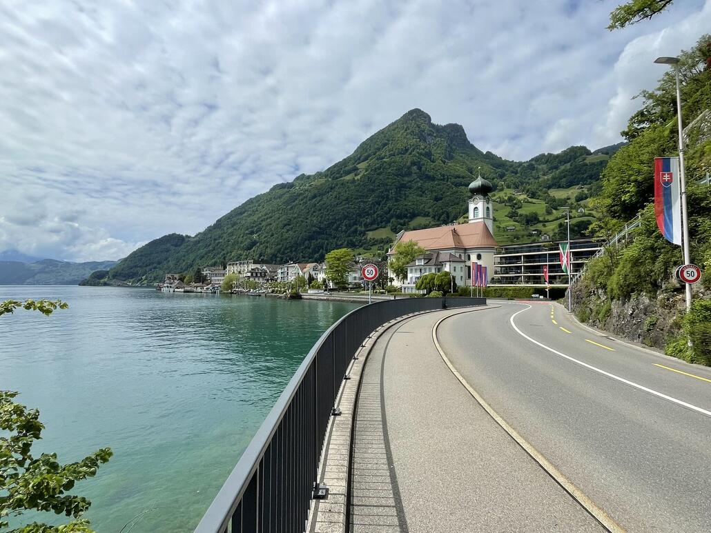 Blick zurück auf die lange Zeit kleinste Republik Europas. Dieses Dorf mit umliegendem Land war bis 1817 ein eigenständiger Kleinstaat.