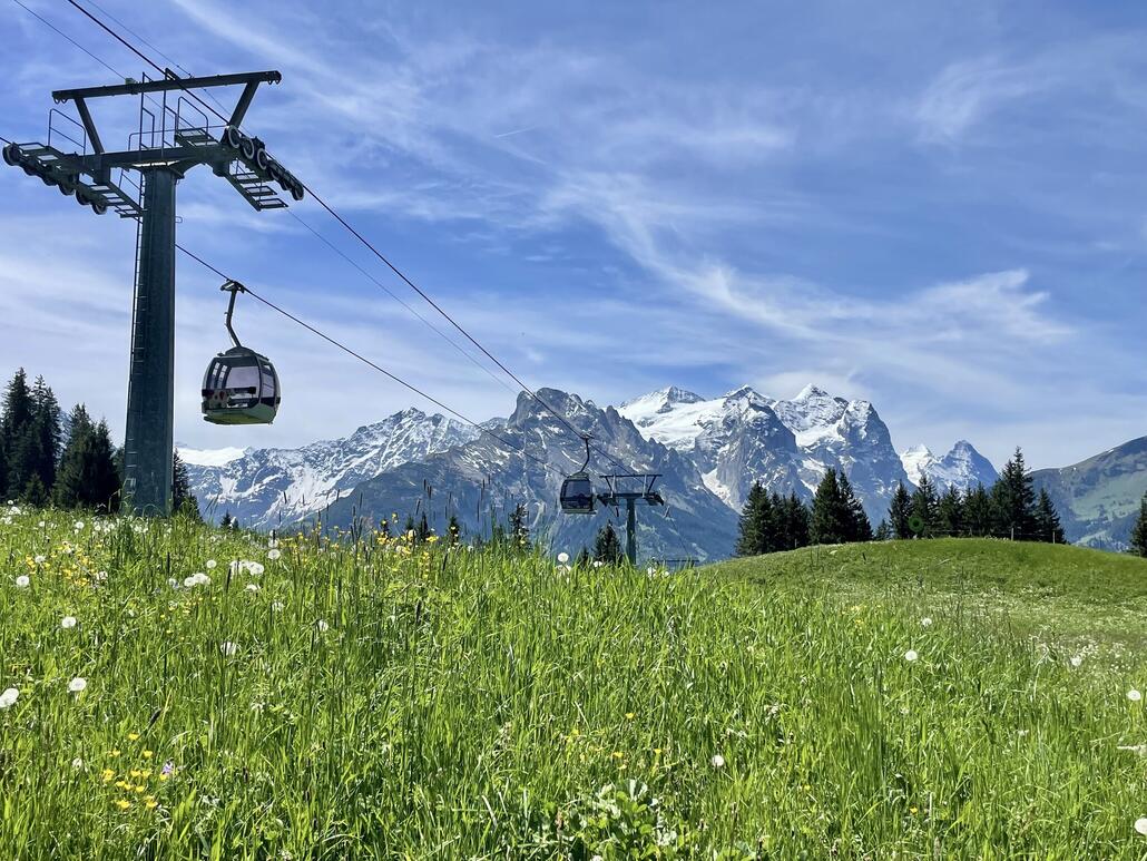 Die Landschaft ist im Sommer nochmals eindrücklicher