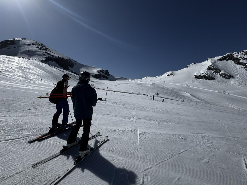 Oben angekommen, wird erst mal die Lage gecheckt