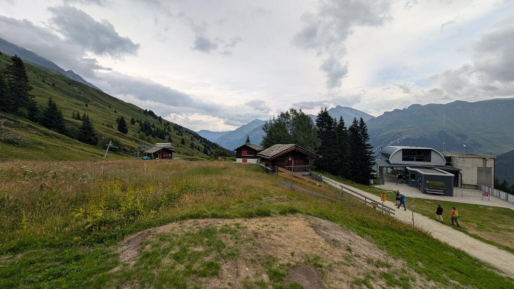 Bergstation mit Schlepplift