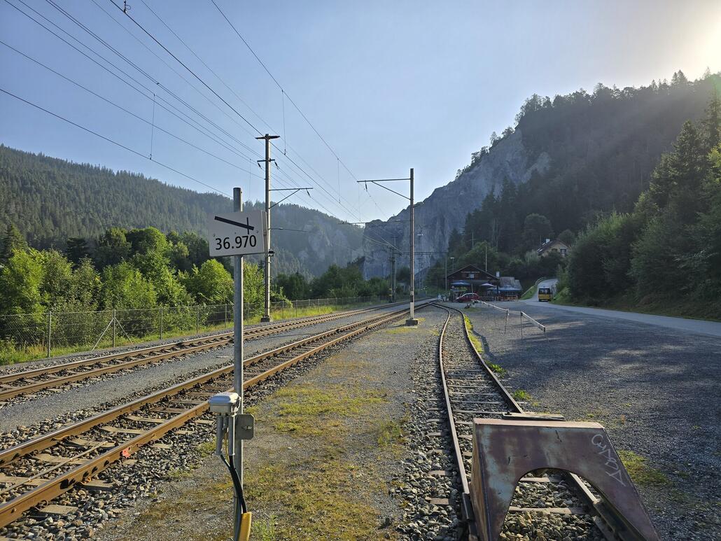 Start am Bahnhof von Valendas-Sagogn