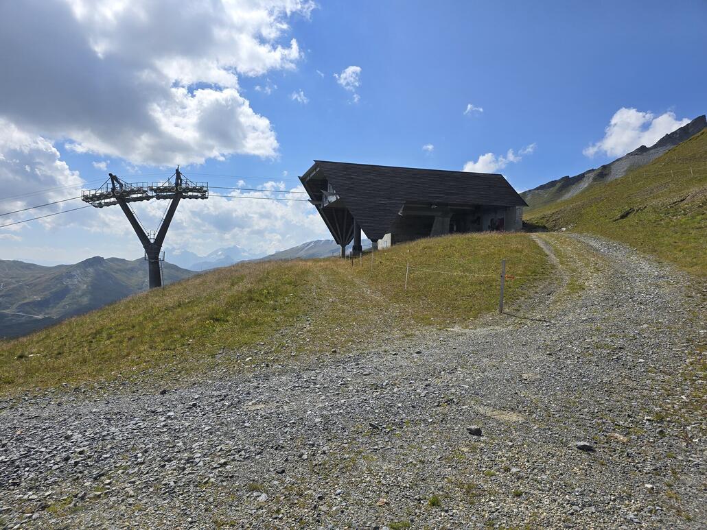 Angekommen an der Bergstation Mutta Rodunda.