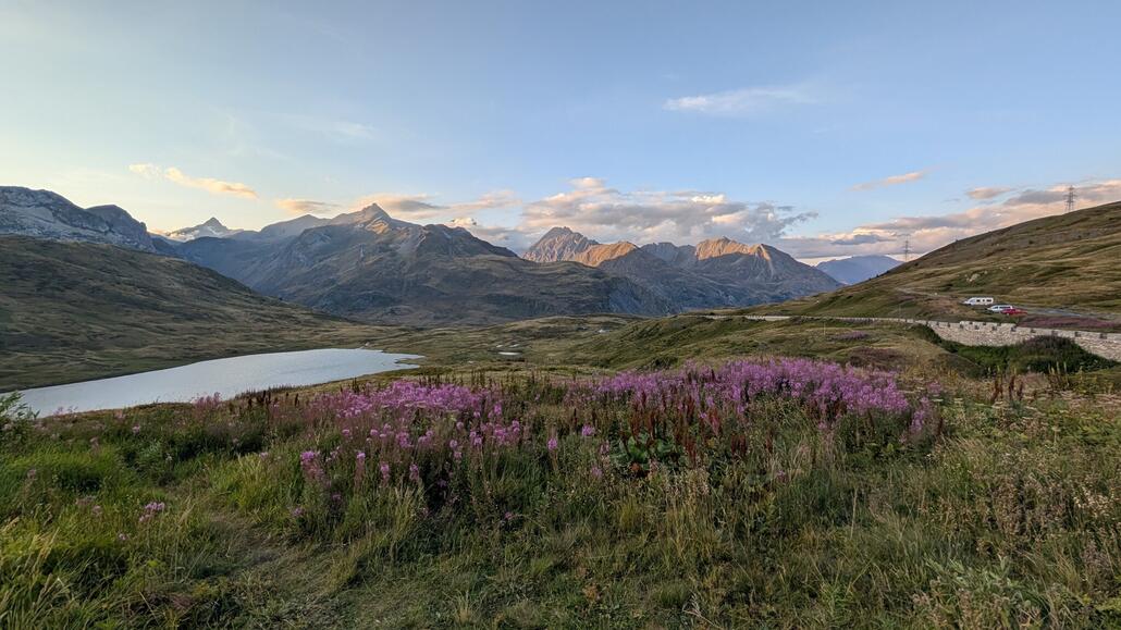 Angekommen am kleinem St-Bernard Pass
