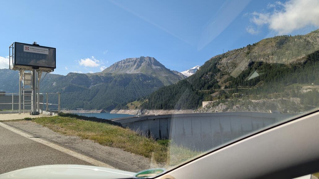 Der Stausee von Tignes
