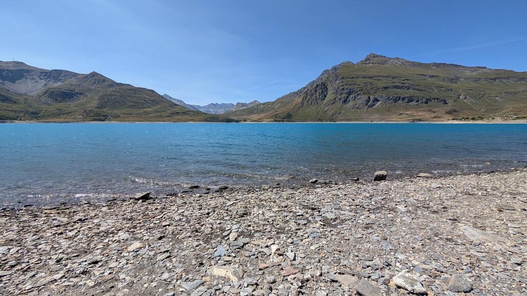 Und natürlich war ich kurz drin schwimmen, auch wenn es sehr kalt war!