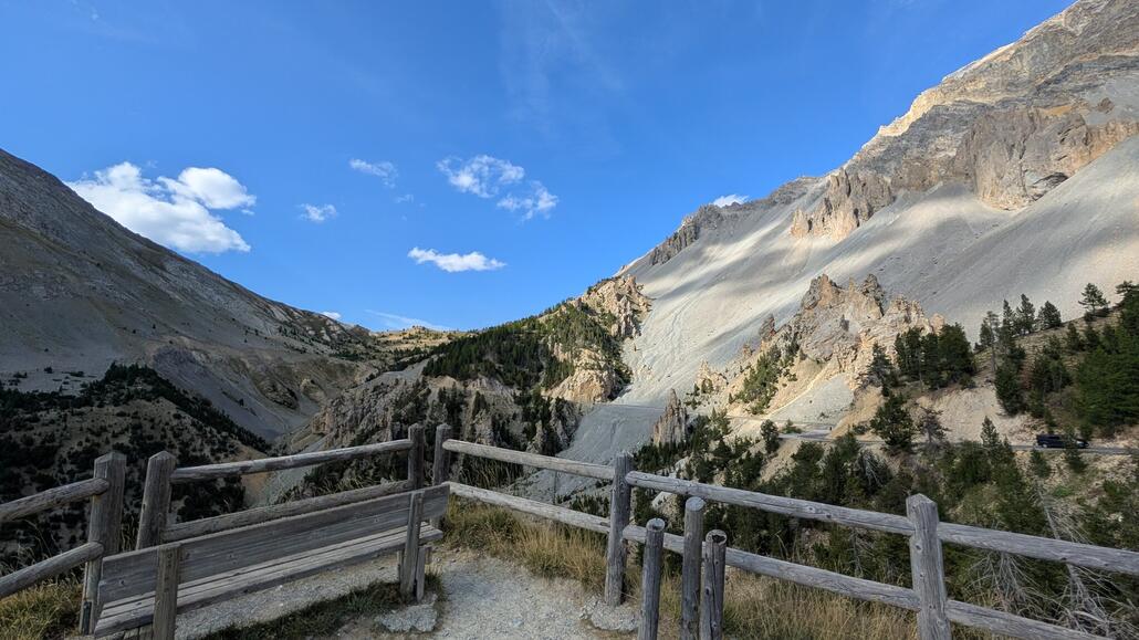 Schöne Landschaft hier, und alles vom Auto zu sehen!