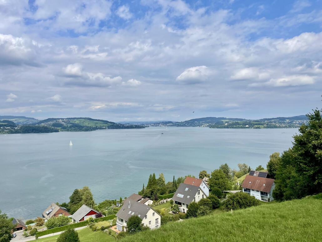 Bald die Sicht von oben aufs Dorf