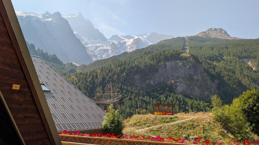 Talstation und erste Stütze, bei der man im Winter ein und aussteigen kann