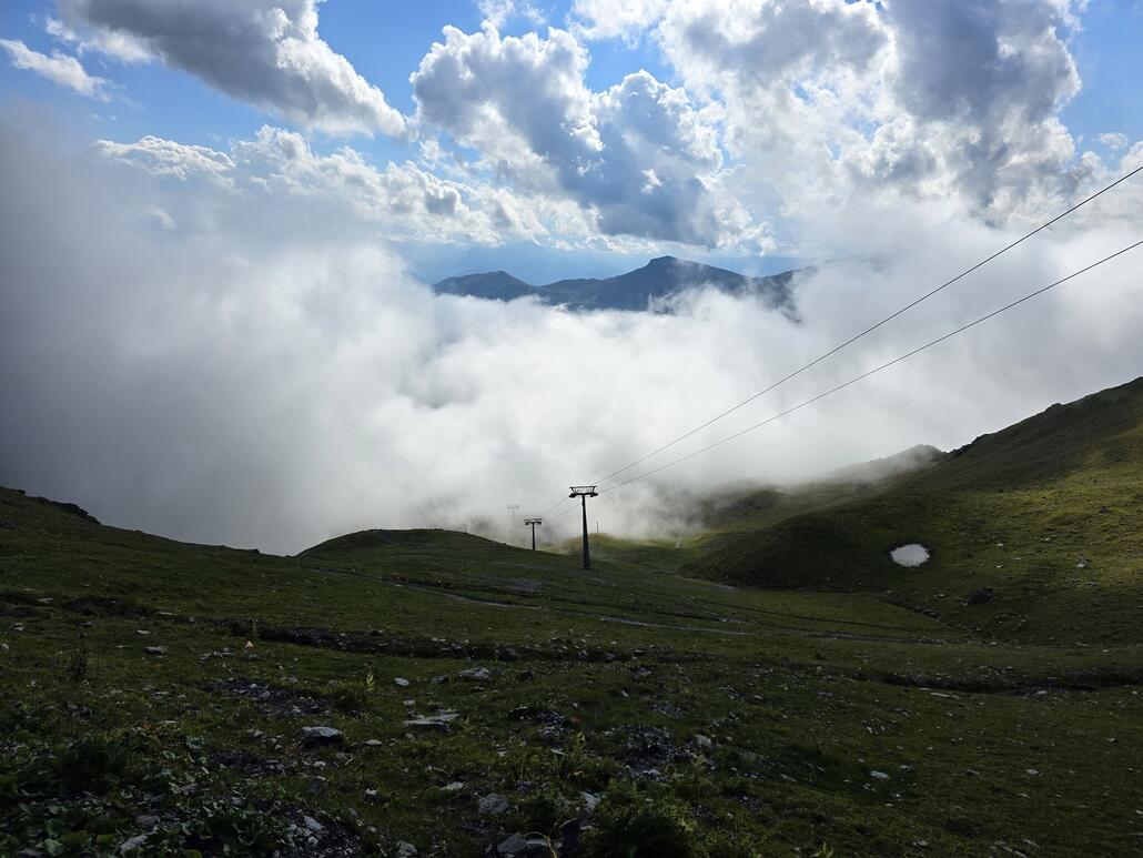 Auf der Lenzerheide ist zu meiner Überraschung etwas Nebel aufgezogen. Das sogt für eine spezielle, beinahe mystische Stimmung.