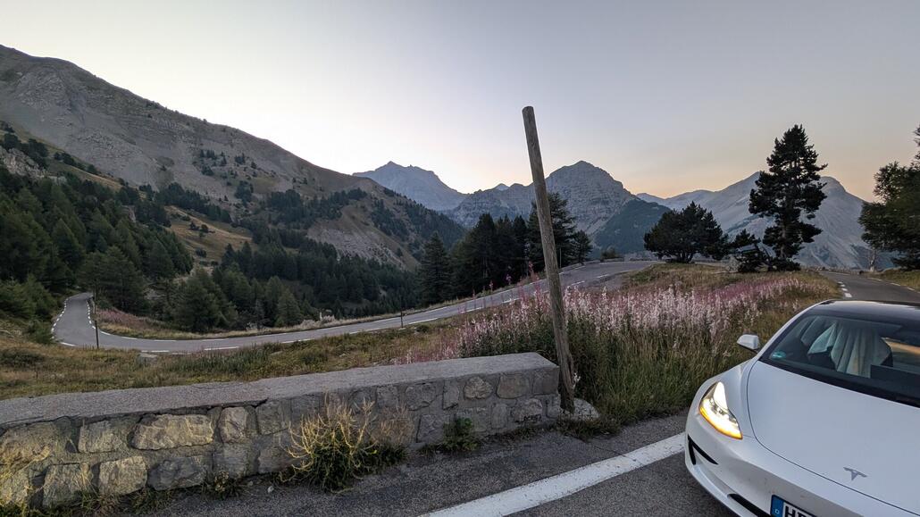 Am nächsten morgen gehts dann auf den Col de la Cayolle hoch