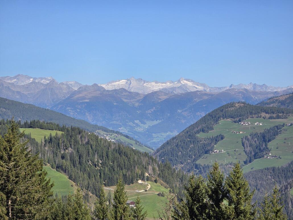 Zillertaler Hauptkamm im Zoom