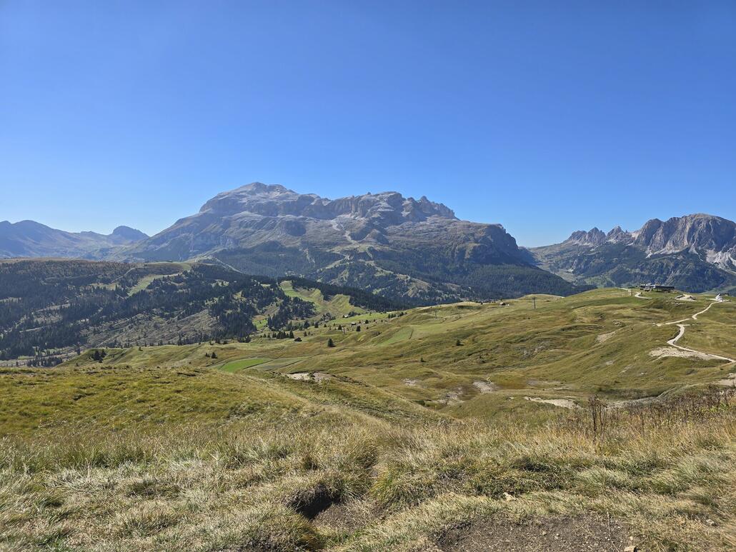 Angekommen auf dem Störes. Blick rüber zur Sellagruppe