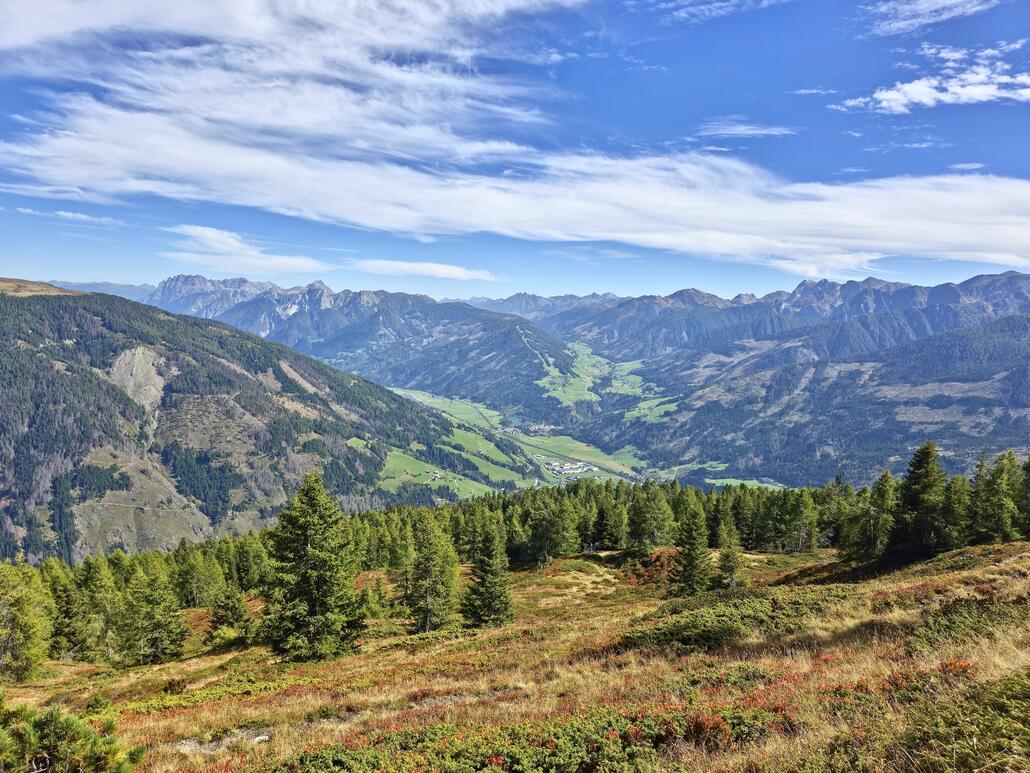 Blick Richtung Lienzer Dolomiten und Gailtal